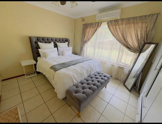 3 BEDROOM HOUSE FOR SALE IN WYEBANK